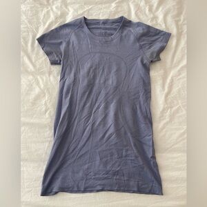 Lululemon Swiftly Tech short sleeve size 8